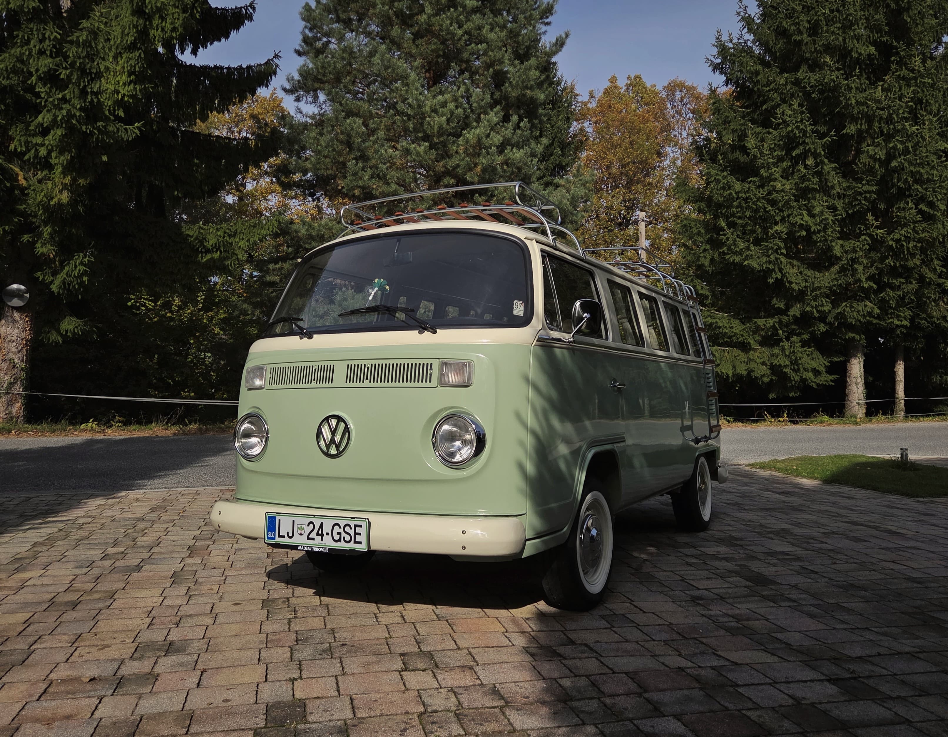 Classic VW Bully T2 in great condition in green and beige.